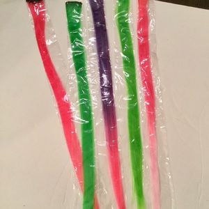 Hair Extensions-Great Bundle Item